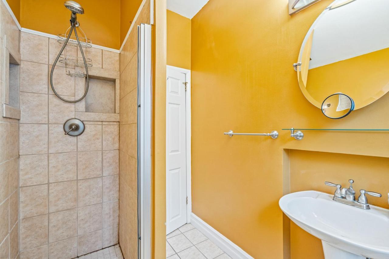 Cozy Stay In Питсбърг Екстериор снимка